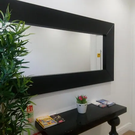 Flat 11 - Bright City Studio Bs2 Opposite Cabot Circus Апартаменты *